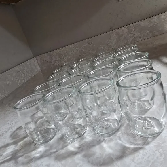 Clear Glass Jar - Picture 3 of 4